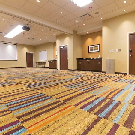 Fairfield Inn & Suites By Marriott Риджайна Экстерьер фото